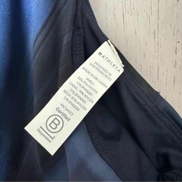 Athleta Women's Sporty Athletic Racerback Lightning Print Support Top Sz XS - Picture 7 of 16